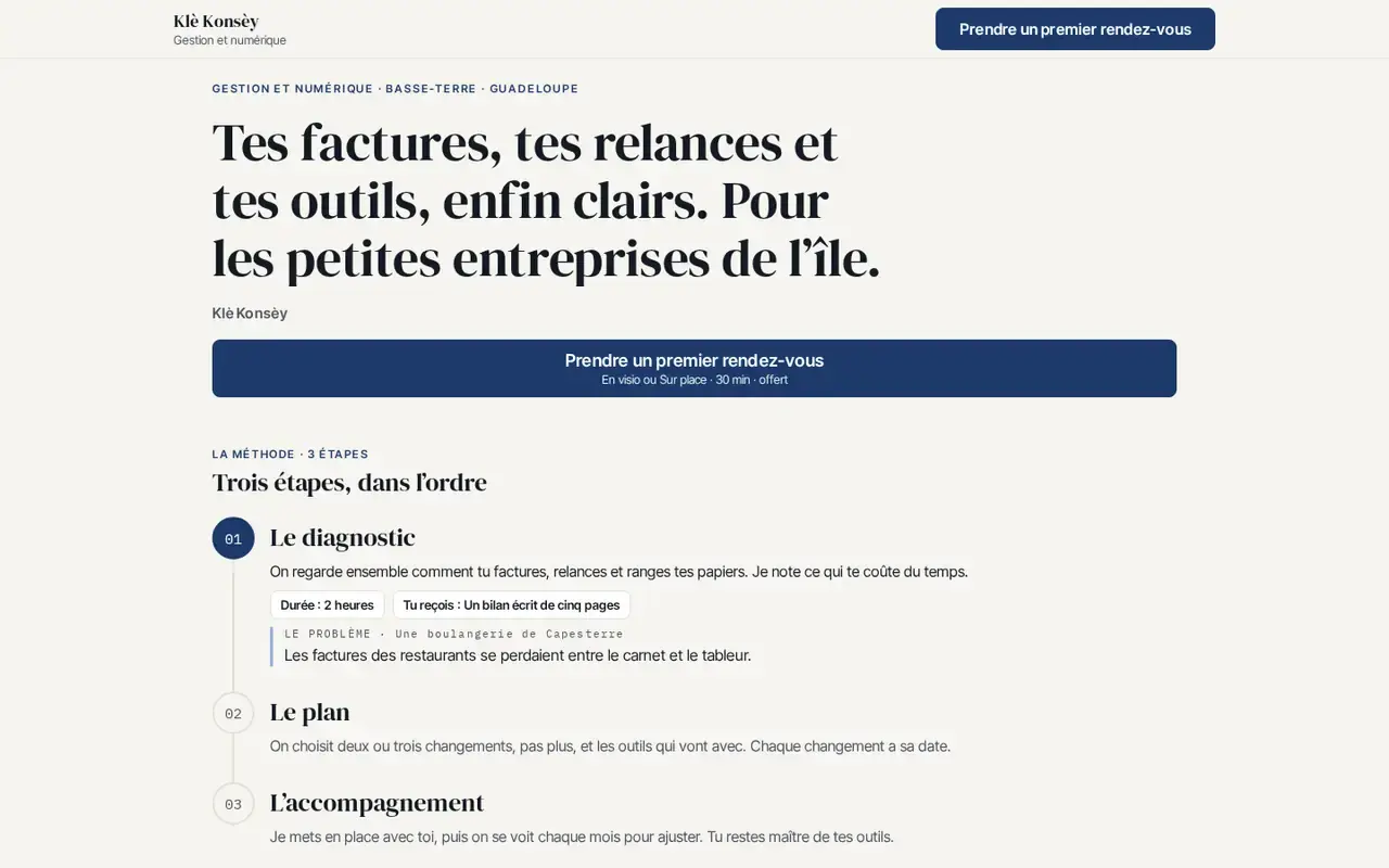 La vitrine d’exemple du thème Konsèy, sur ordinateur